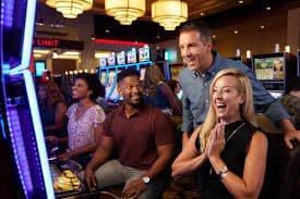 Cricket and casino-style content sections displayed within 16 beta